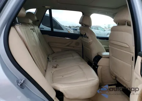 2014 BMW X5 xDrive35I z USA, uszkodzony, nr VIN 5UXKR0C57E0H27831